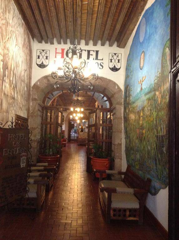 Hotel Los Escudos