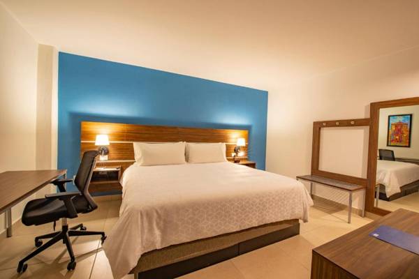 Workspace - Holiday Inn Express - Merida Centro an IHG Hotel