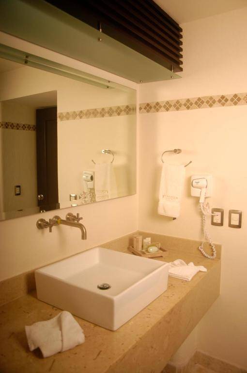 Zafiro Beach Boutique Resort
