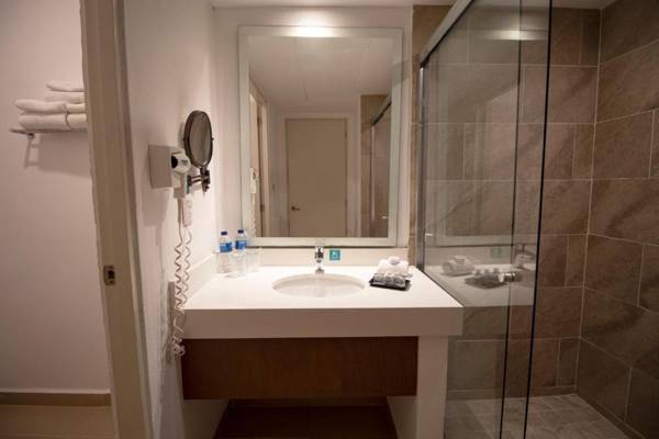 Pacific Palace Beach Tower Hotel