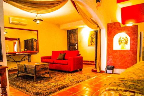 Hotel La Concha Beach Resort