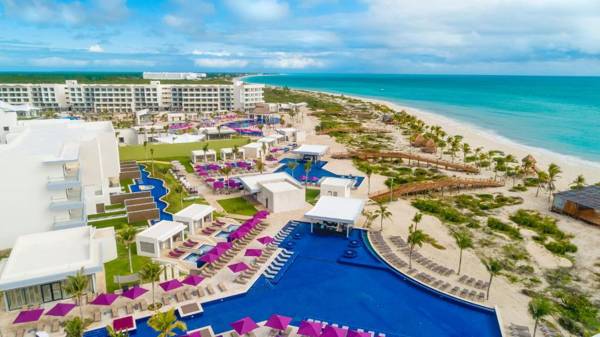 Planet Hollywood Cancun An Autograph Collection All-Inclusive Resort