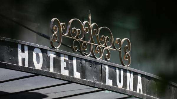 Hotel Luna