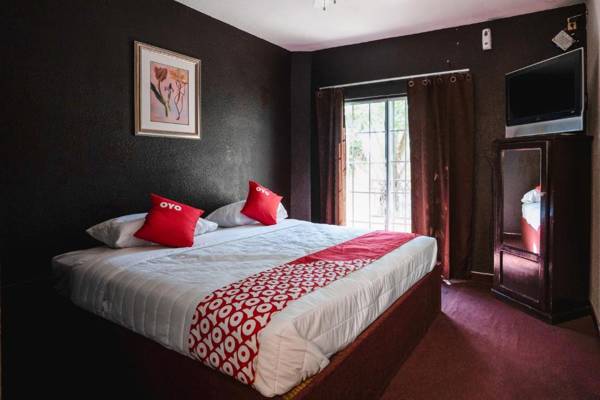 OYO Hotel CocoBeach Ensenada