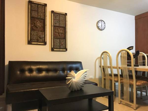 Fantastic & Cozy #4: Condo Close to the Beach