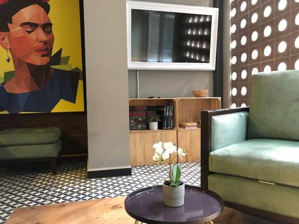 Departamento muy amplio y moderno en la CONDESA