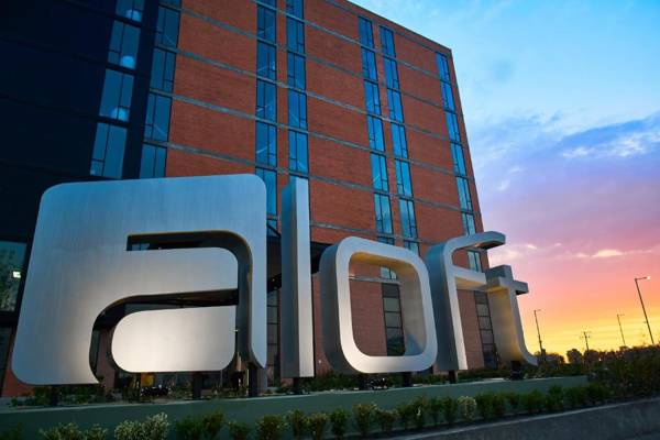 Aloft Celaya