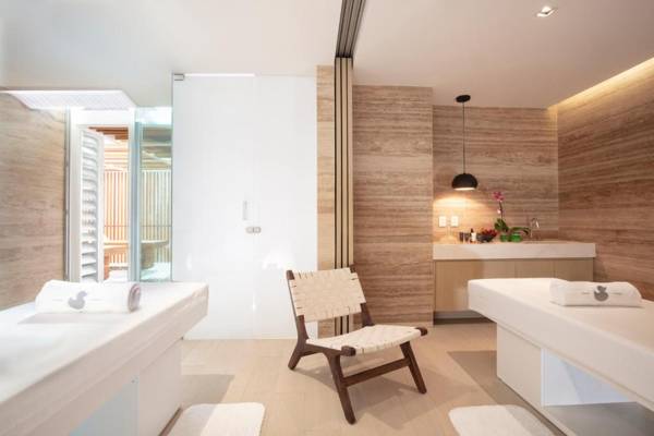 SLS Cancun Hotel & Spa