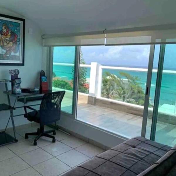 Workspace - Espectacular Penthouse con Piscina y Vista al Mar en Cancún