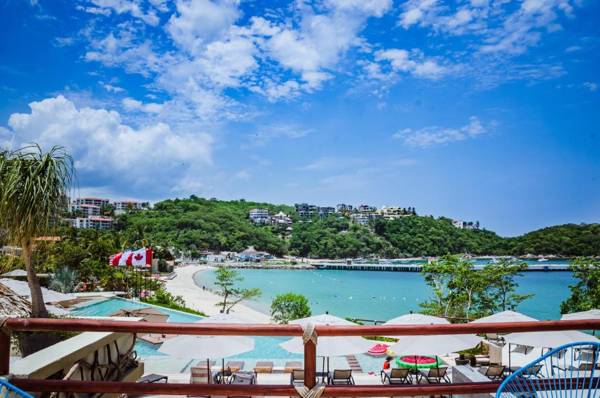 Binniguenda Huatulco & Beach Club