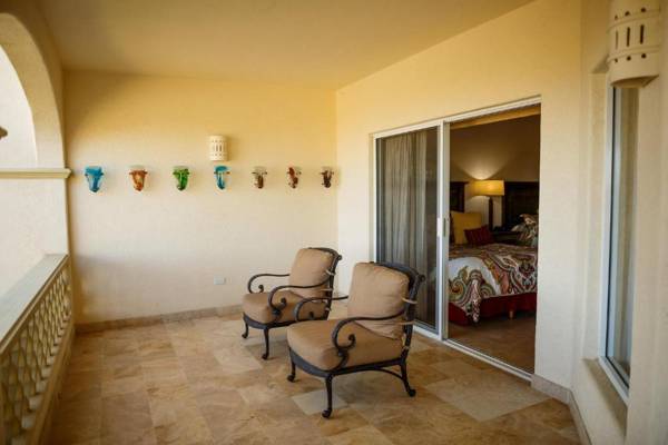 Las Mananitas F4205 2 BR by Casago