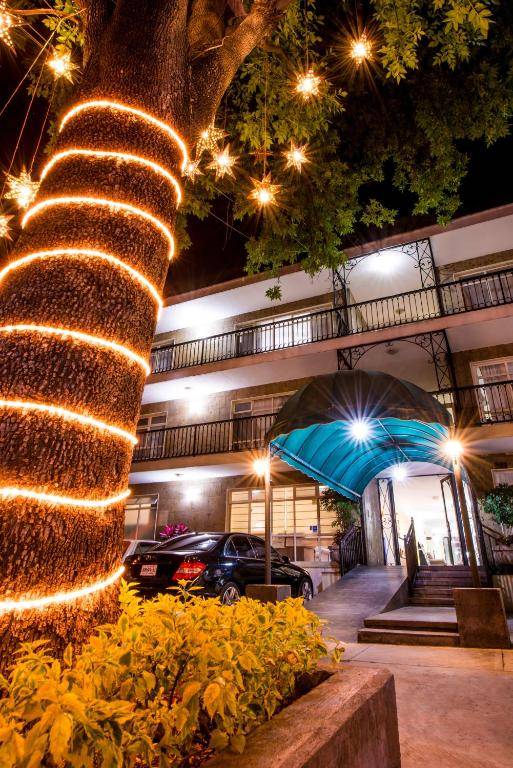 Del Marques Hotel and Suites