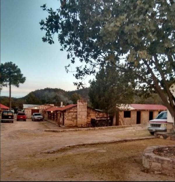 Cabañas De Lolita En Barrancas del cobre