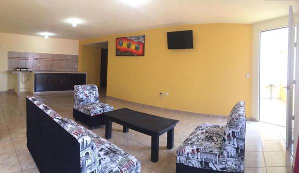 Hotel & Suites Cerro Roj0