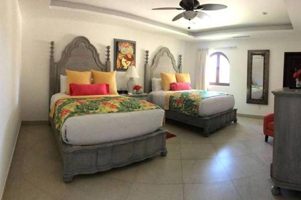 2BR Luxury Villa Sleeps 8 Guest in Cabo