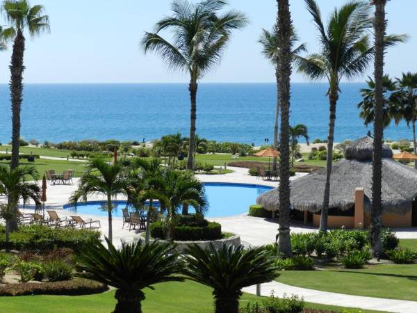 Condominios La Tortuga - Ocean Front