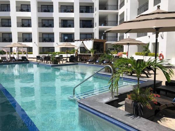 Medano Hotel and Suites