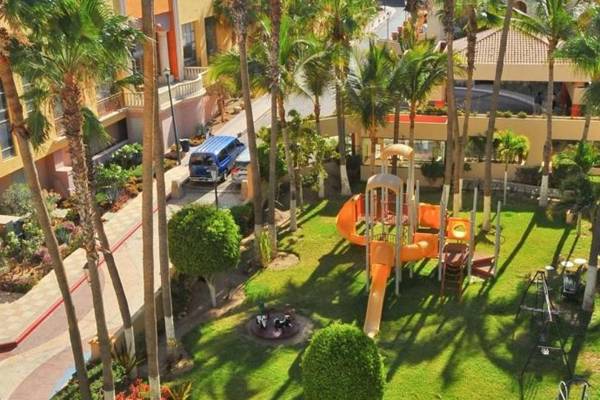Luxury Studio Sleeps 4 w/ Amazing Pools in Cabo