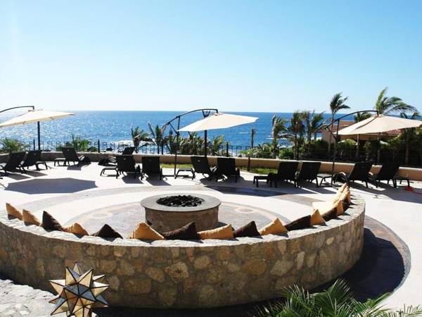 A Huge Family Suite at Cabo San Lucas