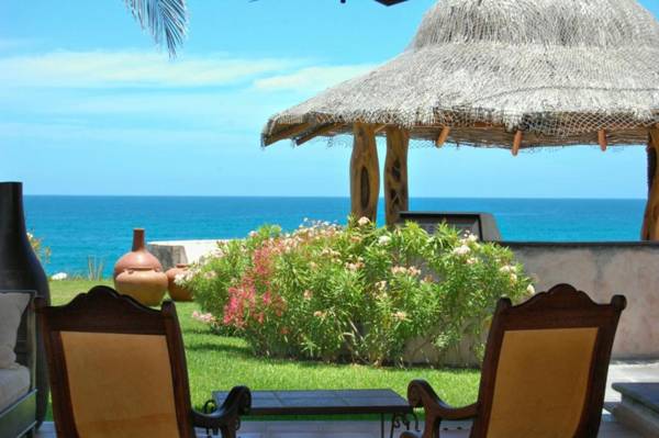 Villa Estero Flawless Oasis Steps from Sea of Cortez Sleeps 10