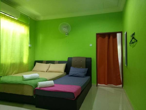 Noor Studio Homestay