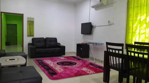 Noor Studio Homestay