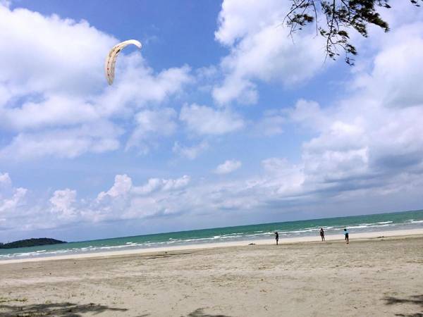 D'Clouds Desaru Beach (Private Unit)