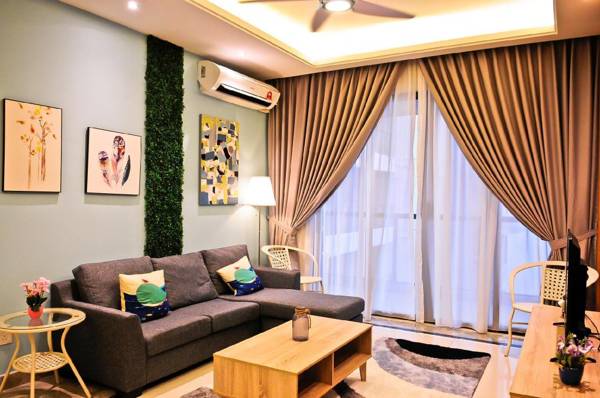 R&F Mall @ UHA 2BR 4pax Free WIFi near CS SgCIQ