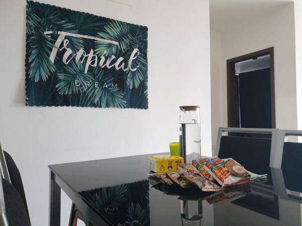 Netflix Wifi COSY Senai Kempas Dsecret Homestay