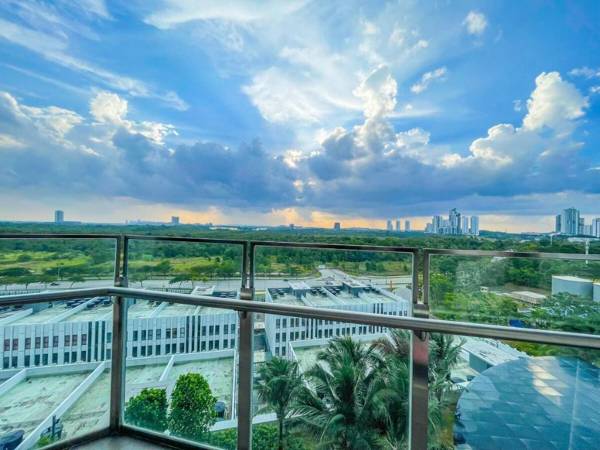 Almas Suite by Nest Home Legoland • Netflix 