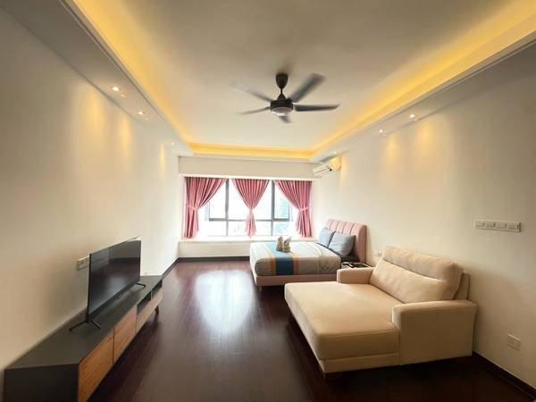 Lovely studio R&F Princess Cove @ R&F Mall