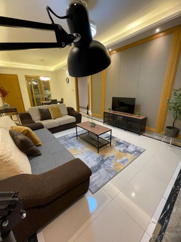 R&F Princess Cove By RZ