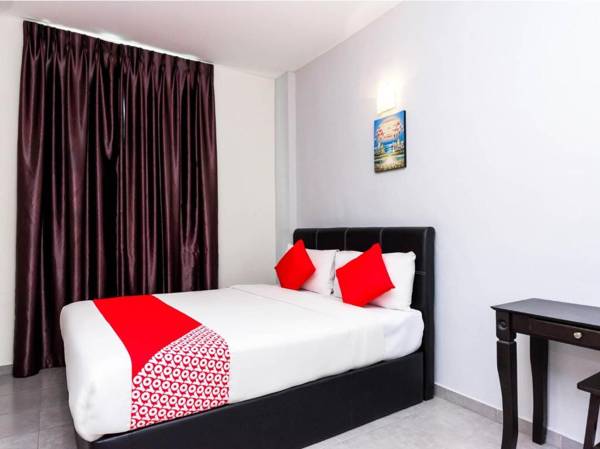 OYO 756 Muar City Hotel