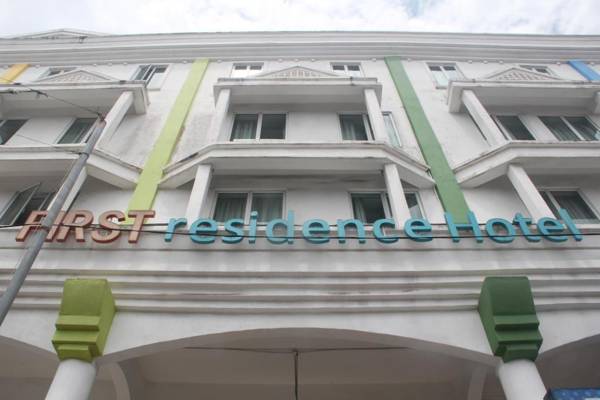 First Residence Hotel