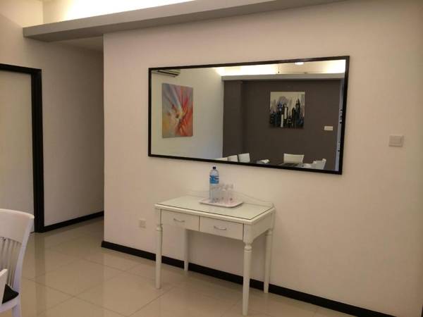 Sincere Cottage at Colonnades Apartment