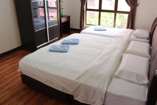 Marimari Marina Service Condo