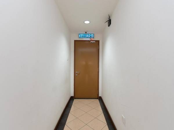 OYO 89345 Api-api Gh