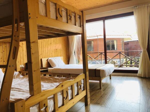 gayang friendly water house homestay