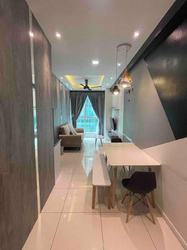 SK Homestay@ Sutera Avenue Kota Kinabalu A - 5 pax