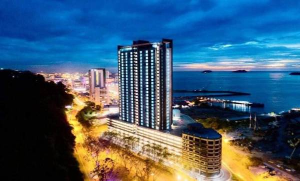 Jesselton Quay seaview # Chariskey Suites - Book Rooms 24/7