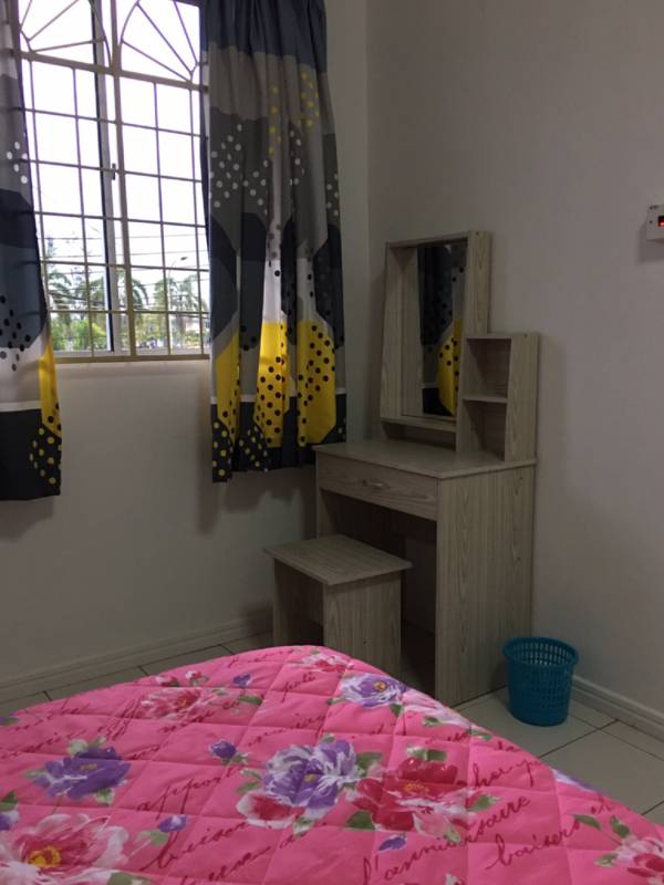 Taman Airport Guesthouse