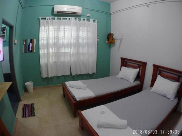 OYO 90116 Fbs Inn Hotel