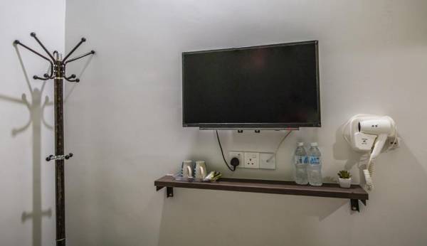 U Plus Budget Hotel