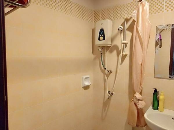 Homestay Pagar Buruk Bukit Merah L4