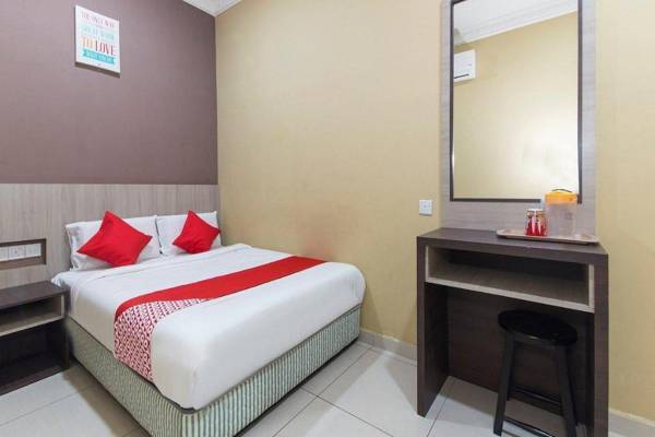 OYO 721 Silibin Times Inn Hotel