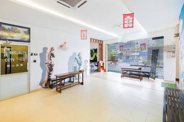 Winggarden Murals House