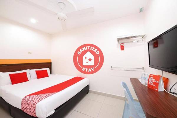 OYO 575 Hotel Dns