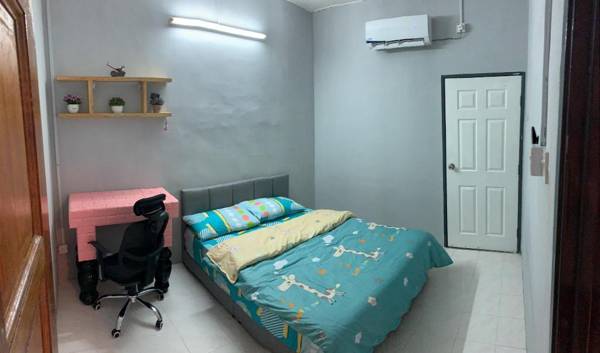 Workspace - Ipoh Home stay