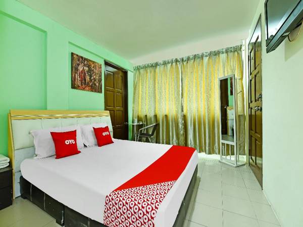 OYO 90470 Best One Hotel