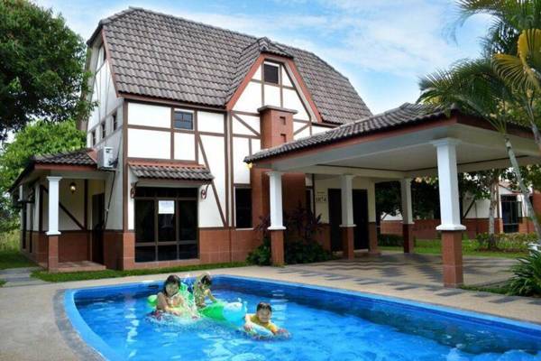 A'Famosa Villas